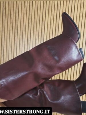 Tendenza Burgundy