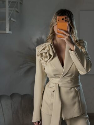 Partenope Cream IN PREORDINE